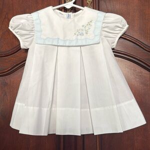 Girls LITTLE DIANA Embroidered Pleated Dress Size 12M
